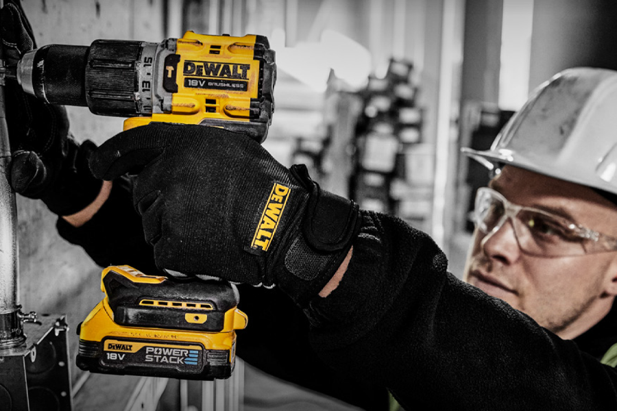 DeWalt: gratis accu bij aankoop 18V SR en 54VSX Flexvolt machine