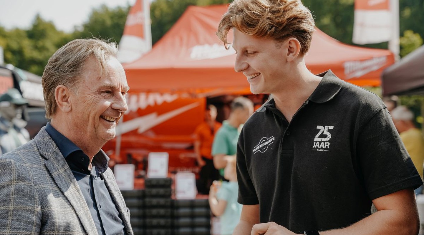 Flex commercieel medewerker