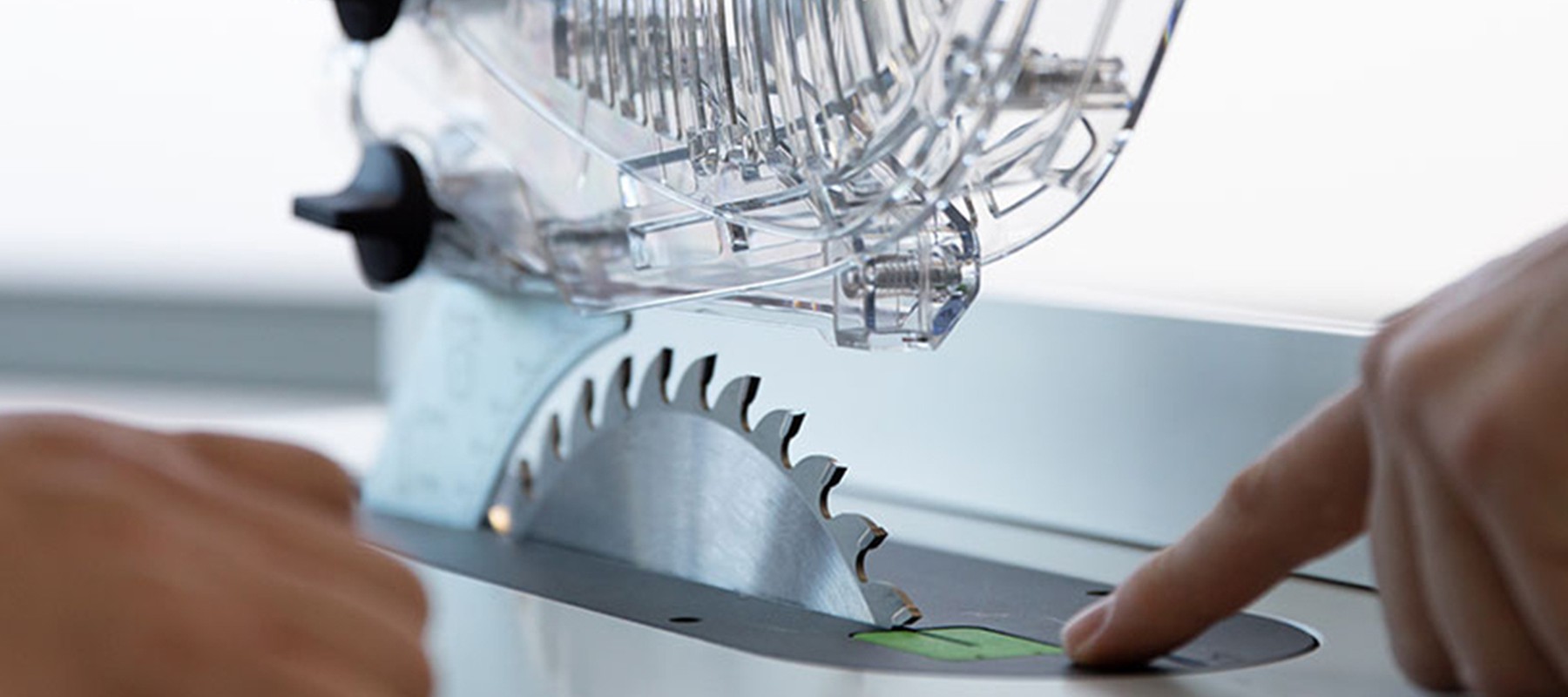 Pre-orderactie: veilig zagen met de Festool TKS80